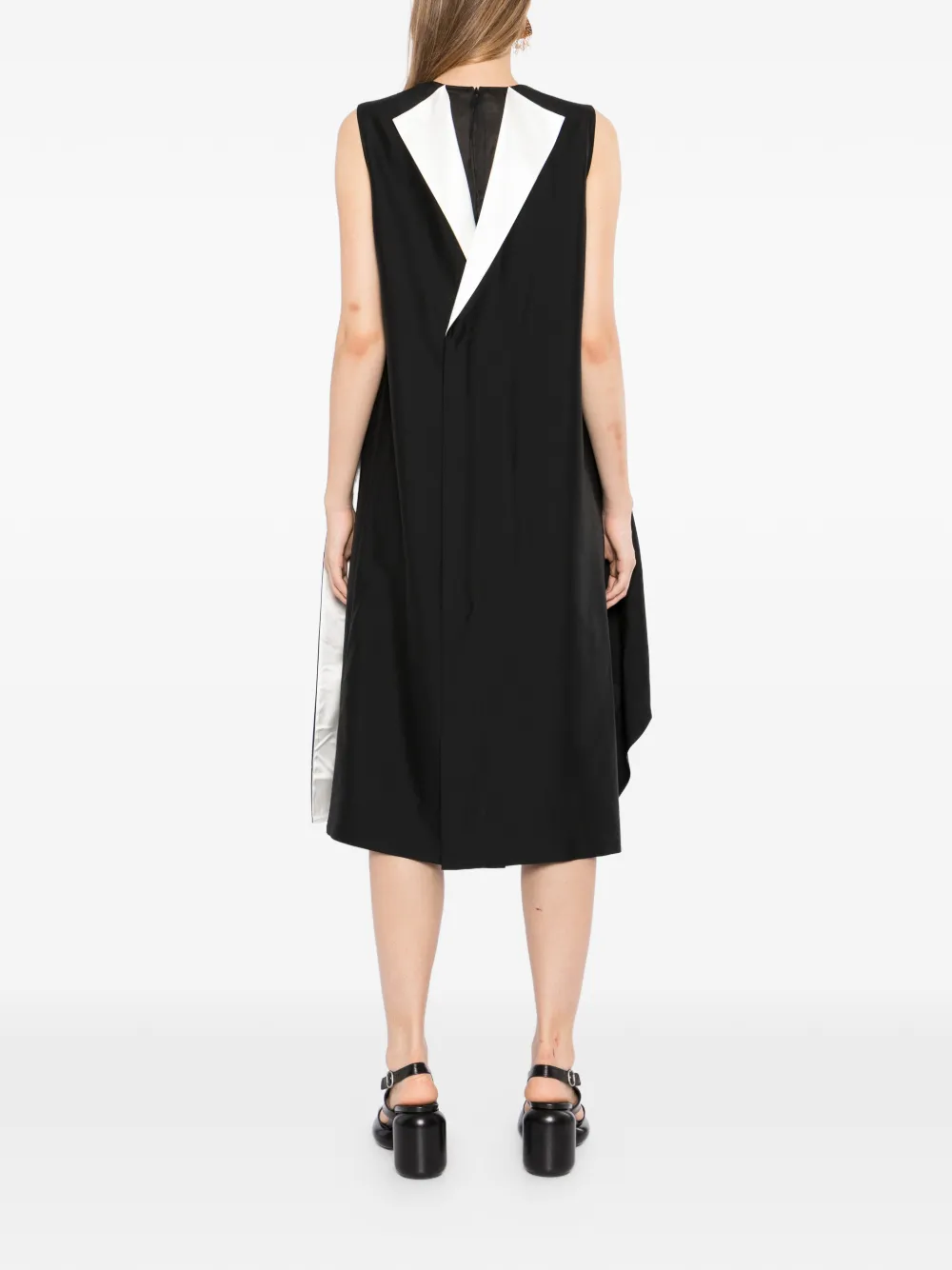 JNBY Mouwloze oversized jurk Zwart