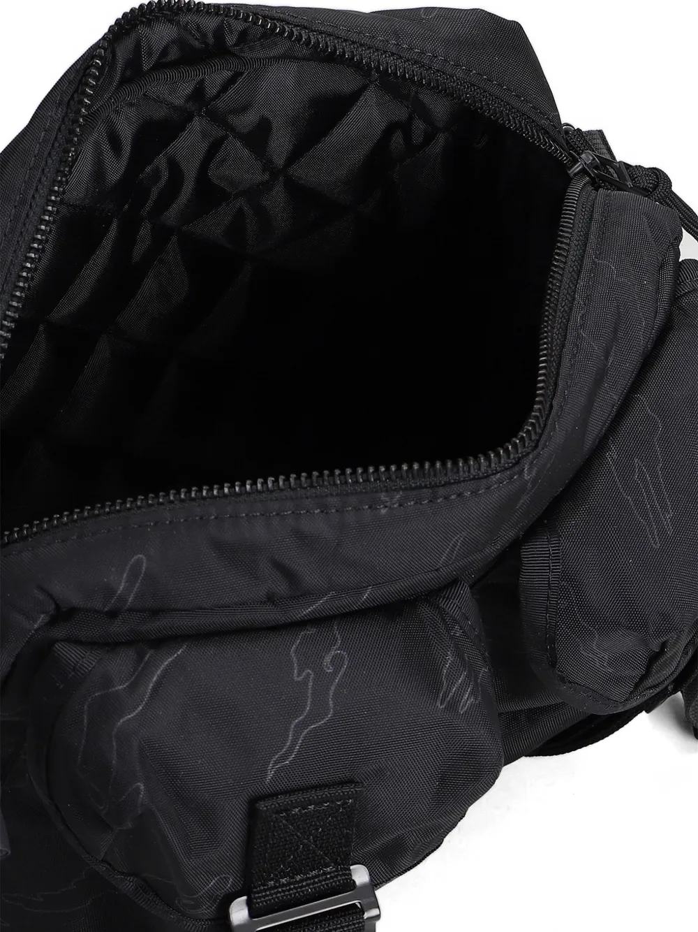 Maharishi A.L.I.C.E schoudertas met borduurwerk en gespsluiting Zwart