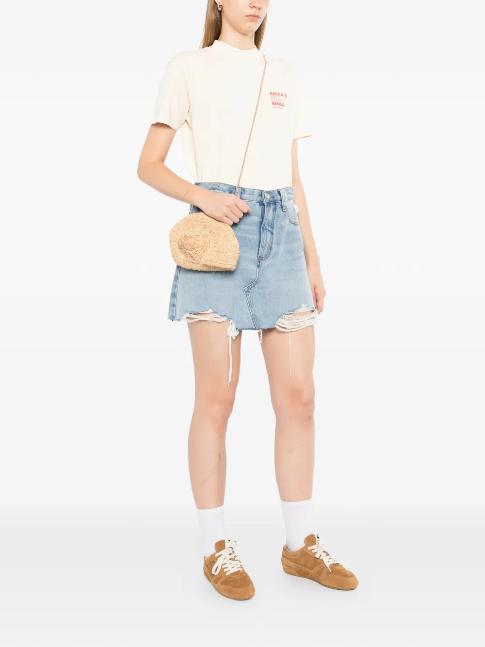 Anya Hindmarch Geweven crossbodytas met schelpvorm Beige