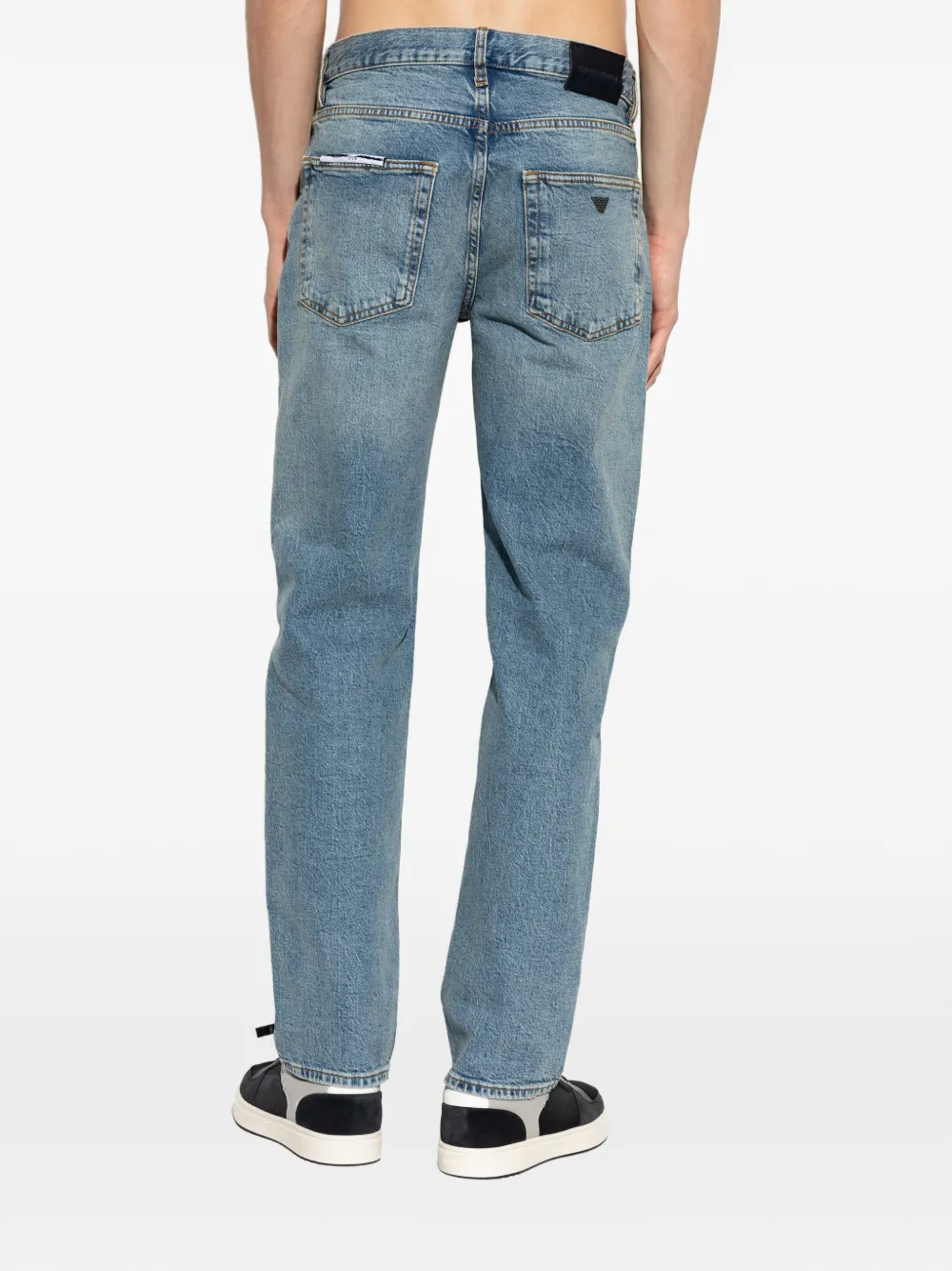Emporio Armani Jeans met gerafeld logoplakkaat Blauw