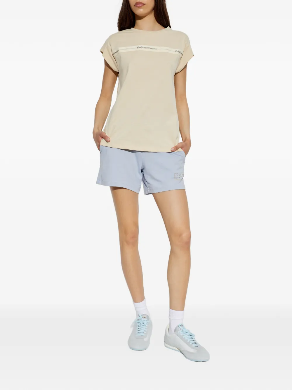 Ea7 Emporio Armani T-shirt met logo Beige