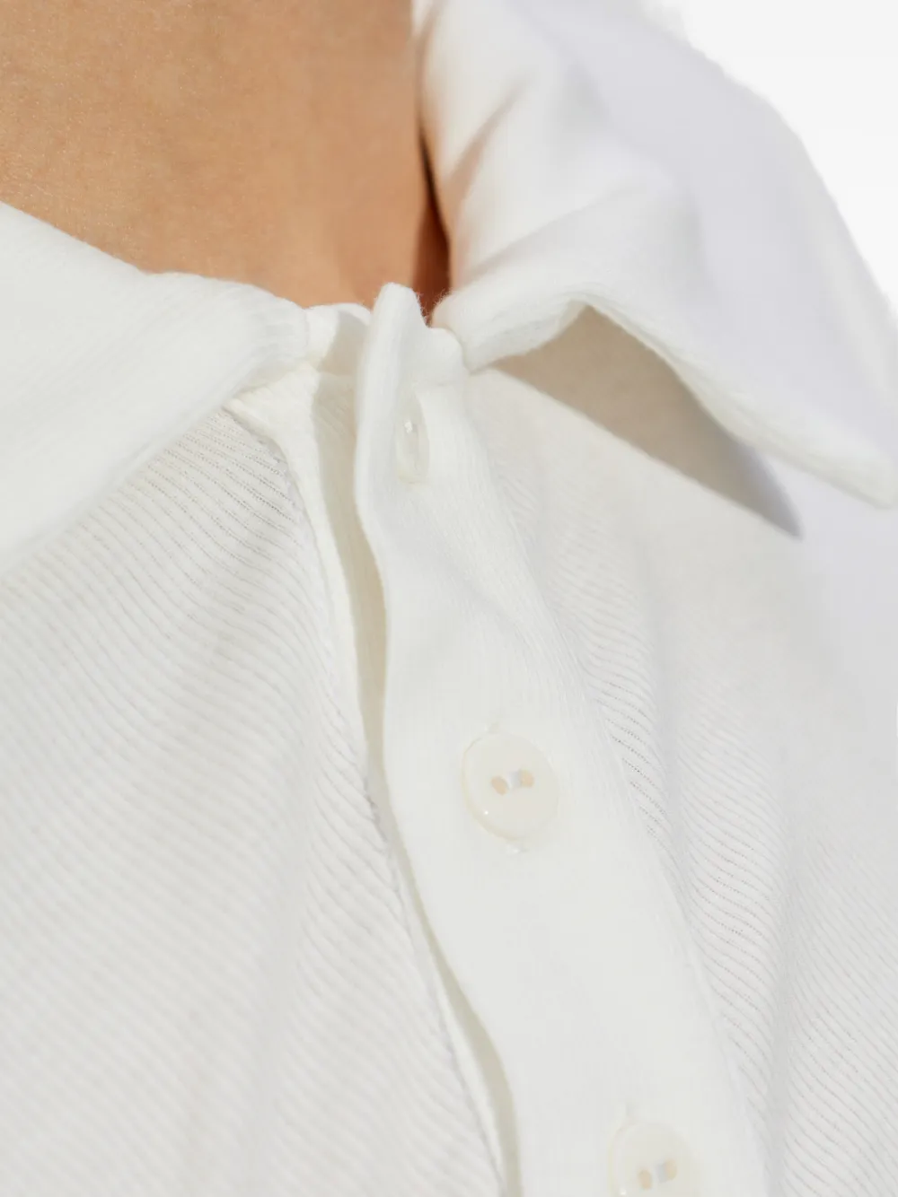 MISBHV Asymmetrisch poloshirt met logopatch Wit