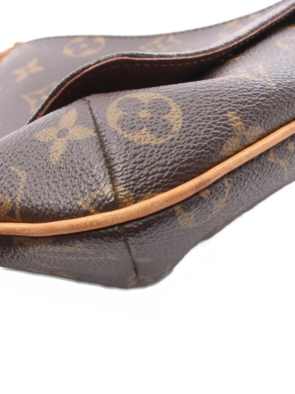 Louis Vuitton Pre-owned 2005 Monogram Shoulder Bag in Brown, view 5