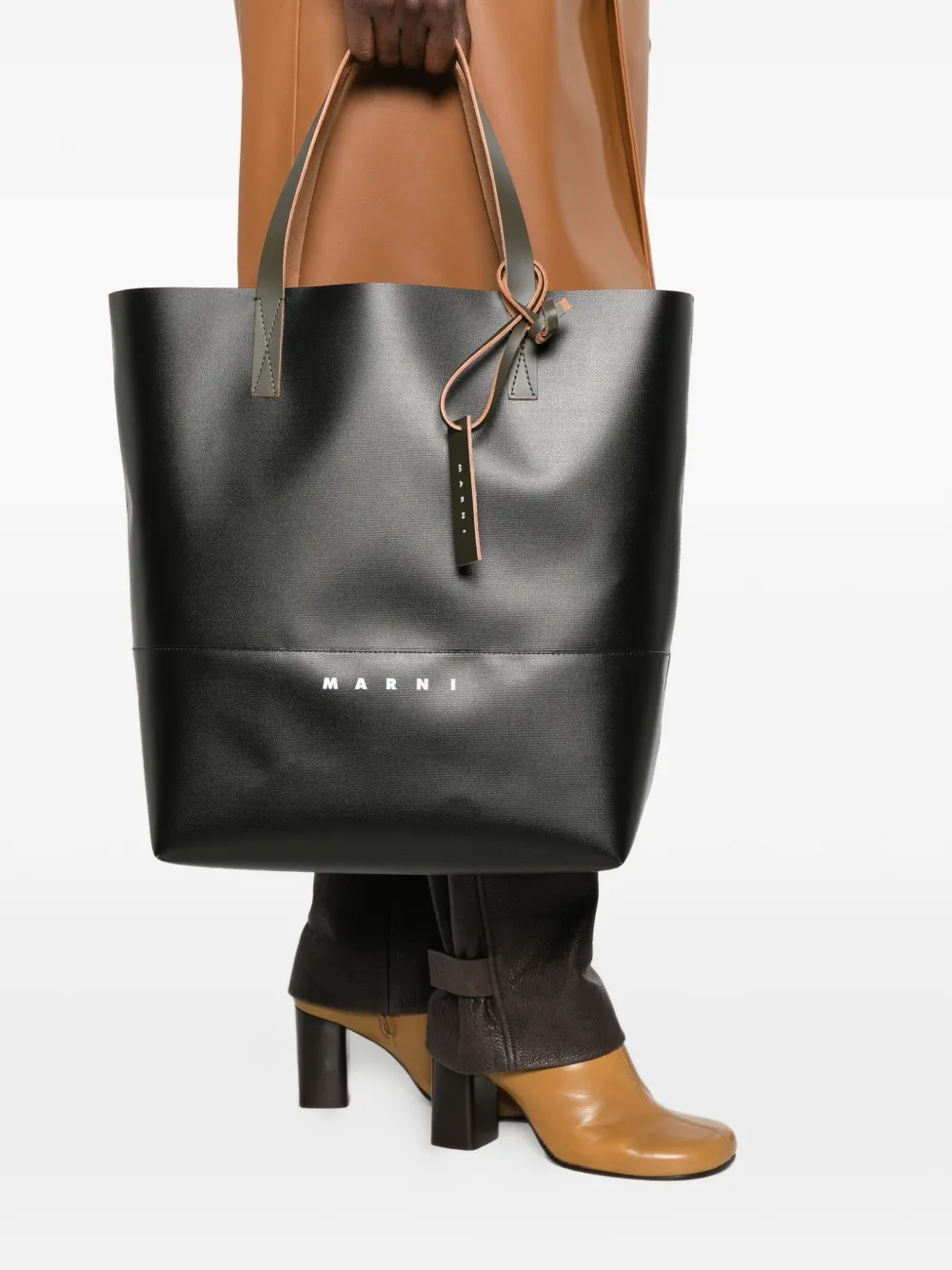 Marni Open shopper met -label Zwart