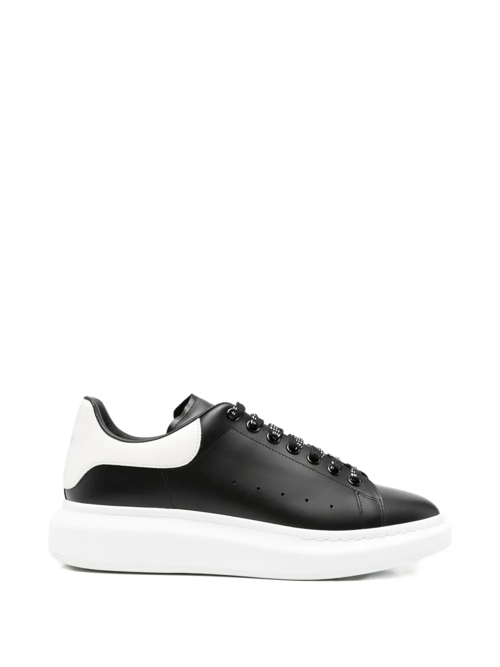 Alexander McQueen Pre-Owned Oversized lace-up sneakers - Schwarz