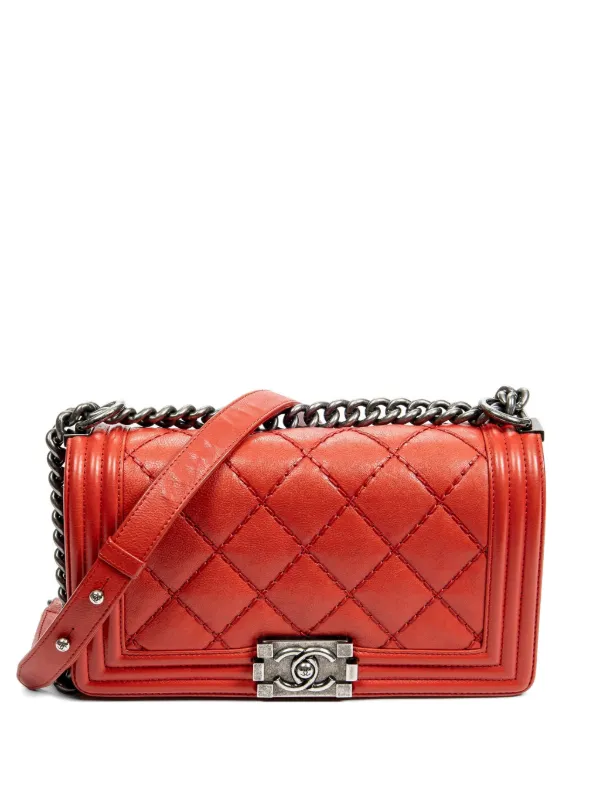 Chanel Pre-owned Boy Quilted Shoulder Bag in Red