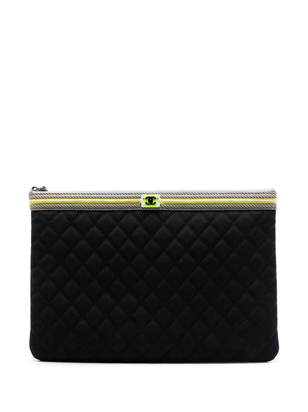 CHANEL Pre-Owned 2016-2017 Large Quilted Nylon Fluo Boy O Case clutch bag - Nero