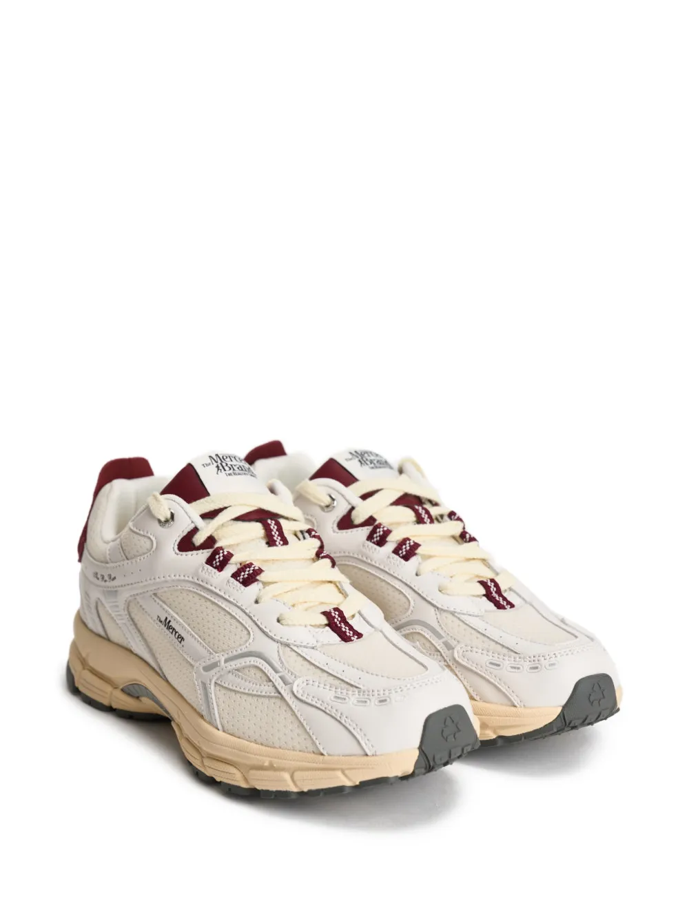 The Mercer Brand The Re-Run sneakers met vlakken Beige