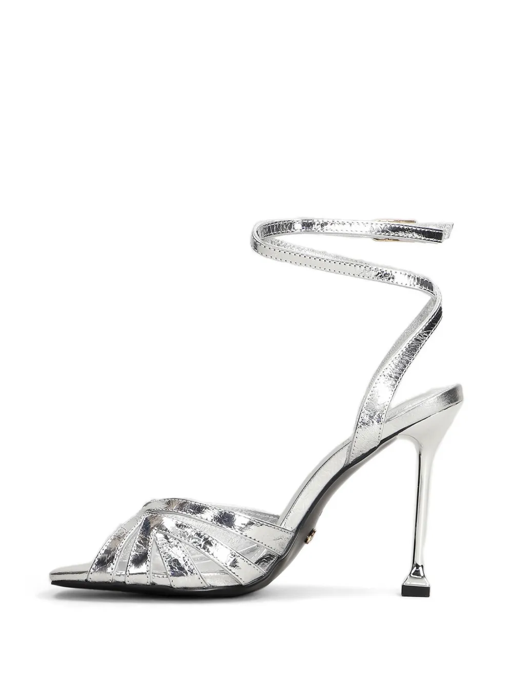Gold & Rouge Ama sandalen met gekreukt effect Zilver