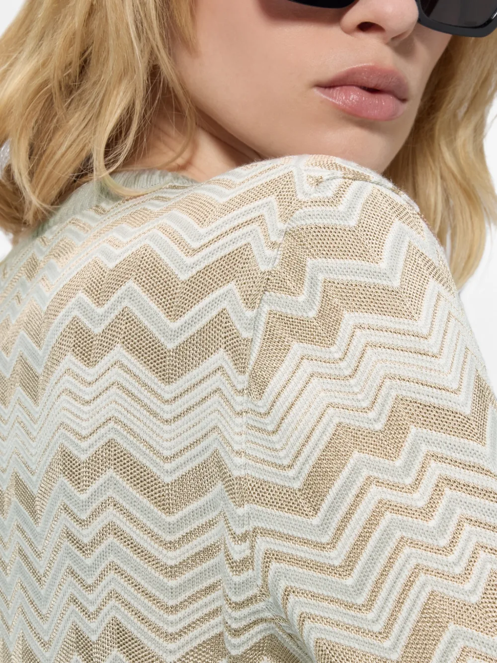 Missoni Wollen en viscose trui met ronde hals en zigzag-patroon Beige