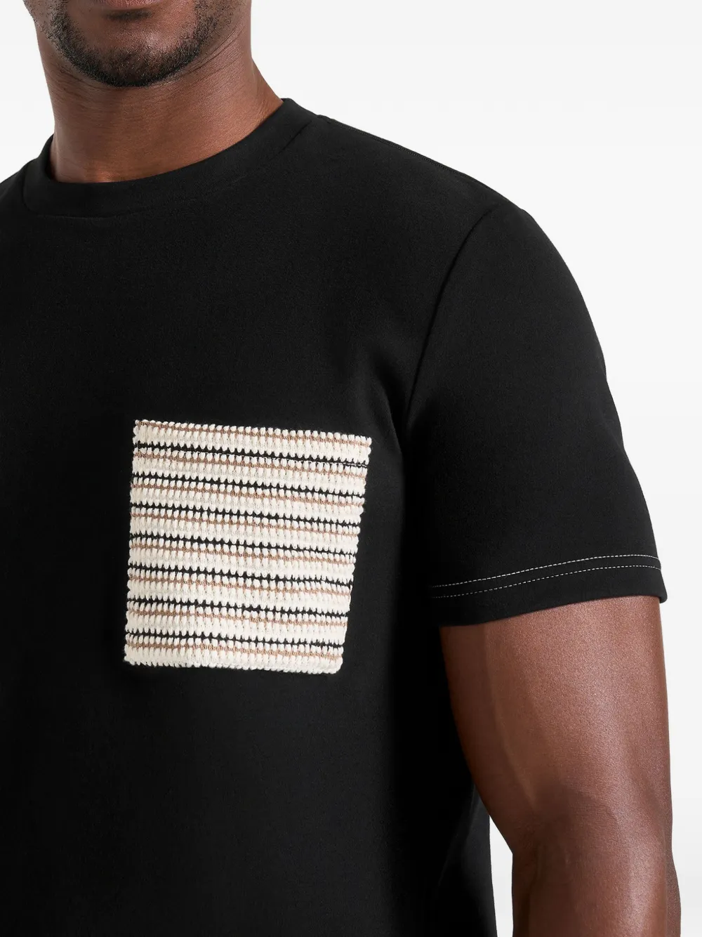 Manière De Voir Joris T-shirt met zakdetail Zwart