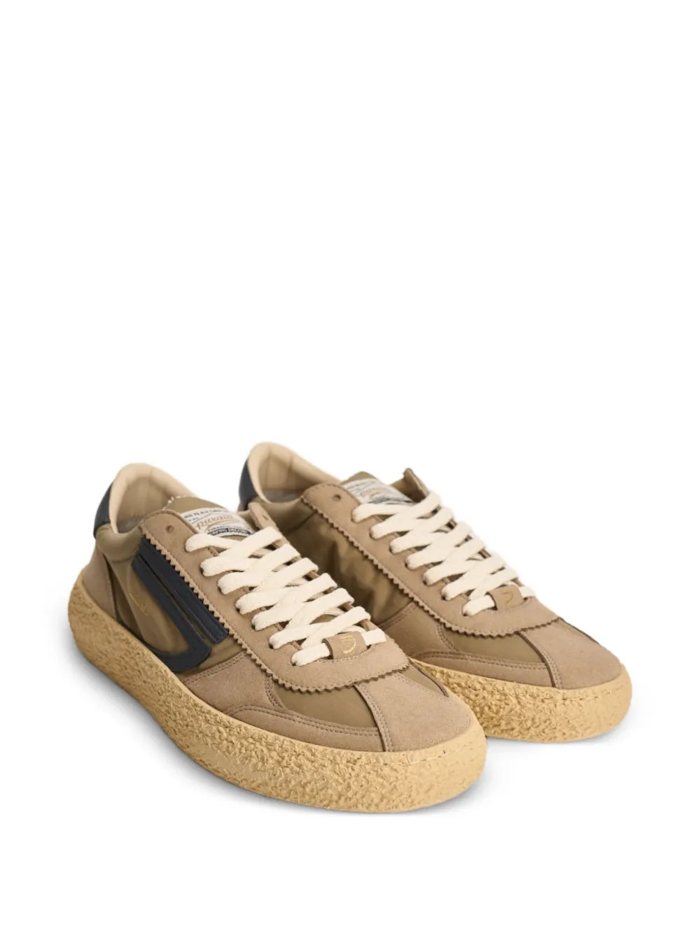 Puraai logo-patch panelled sneakers Groen