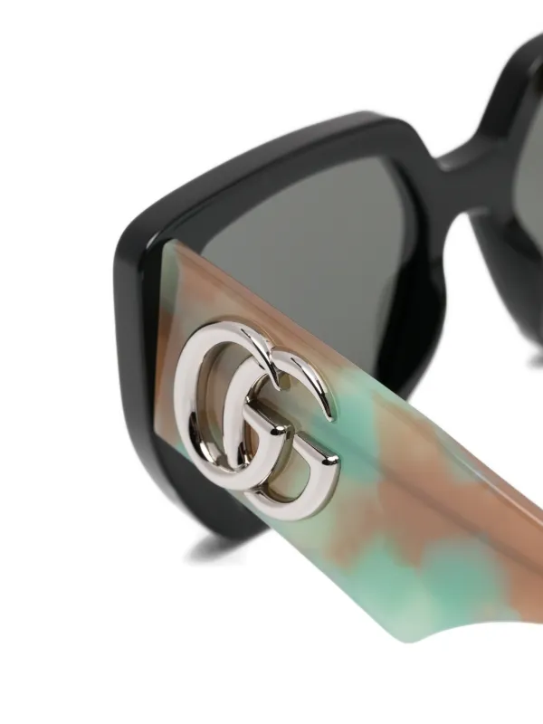 GUCCI サングラス ブラック Gucci Eyewear ロゴディテール サングラス | ブラック | FARFETCH JP