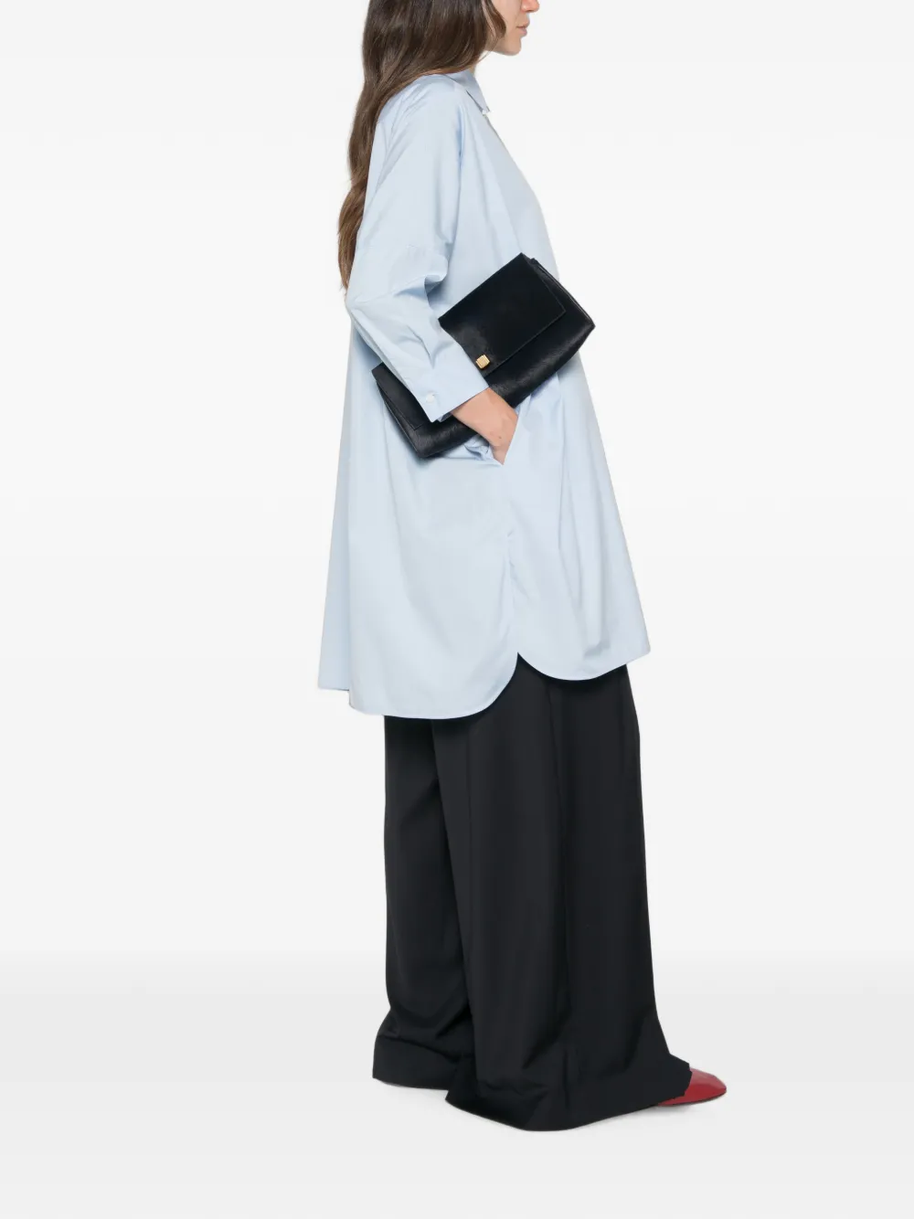 Jil Sander Ruimvallend lichtgewicht katoenen popeline blouse met cropped mouwen en geborduurd -monogram Blauw