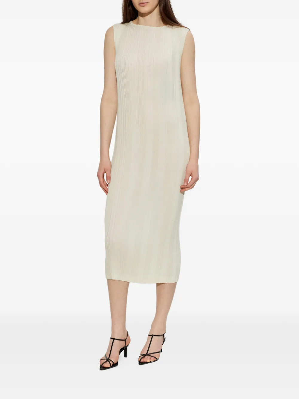 Issey Miyake Mouwloze jurk Beige
