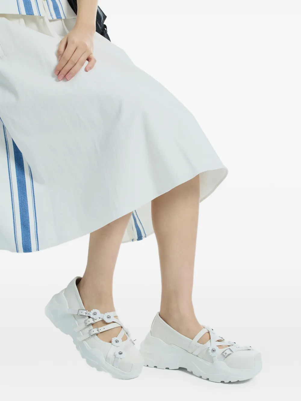 Akiko Aoki x Three Treasures Flora ballerina's Wit