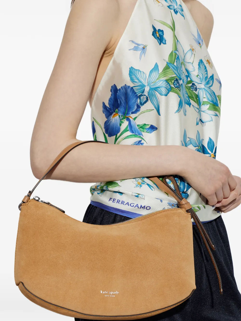 Kate Spade Loop suède schoudertas met geknoopt bandje Oranje
