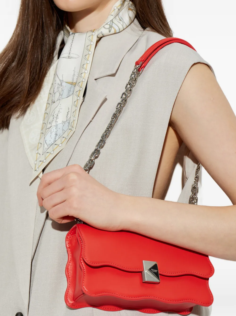 Kate Spade Deco Wavy leren mini-crossbodytas met gewelfde afwerking Rood