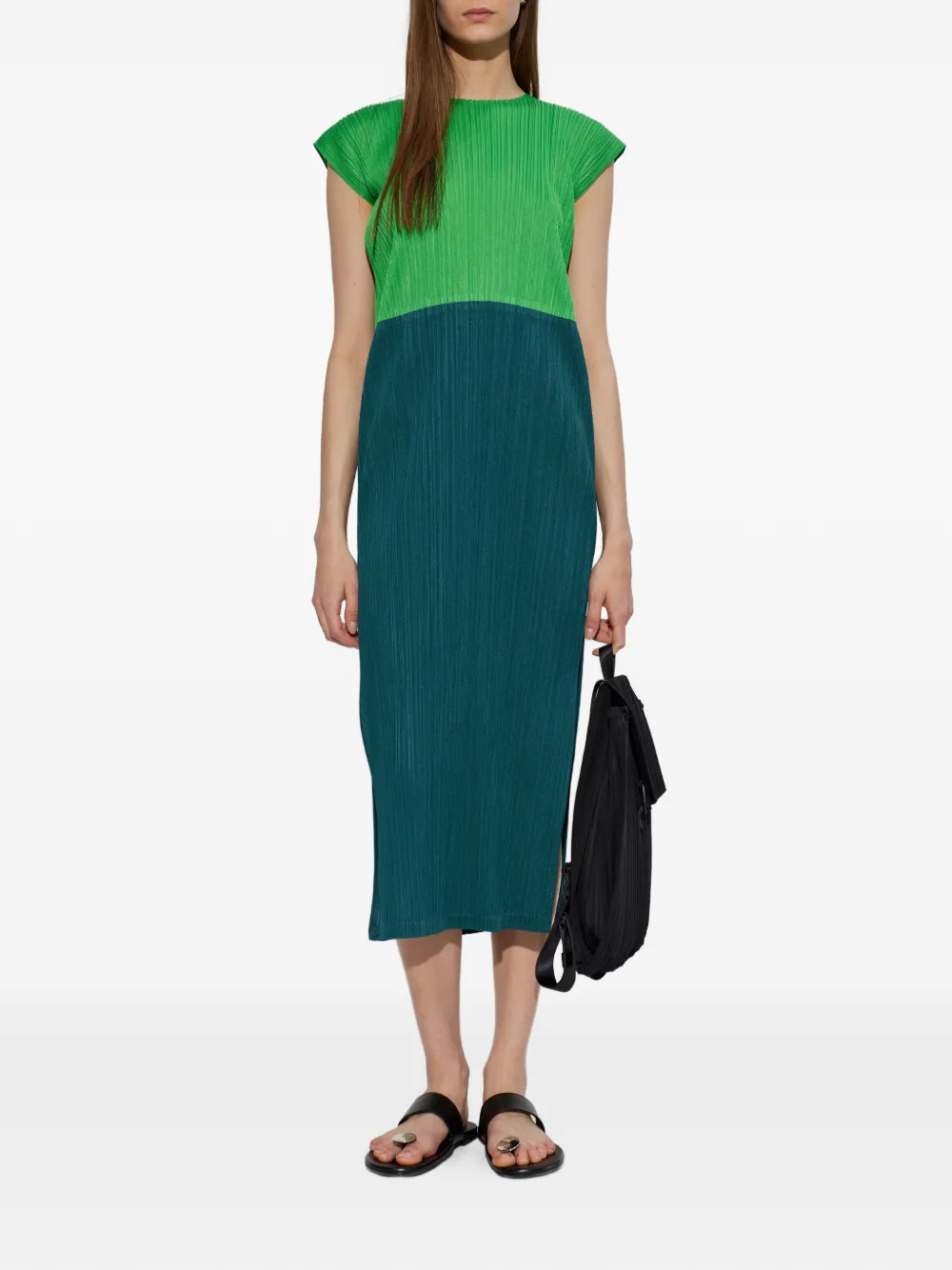 Pleats Please Issey Miyake Swing midi-jurk met colourblocking Groen