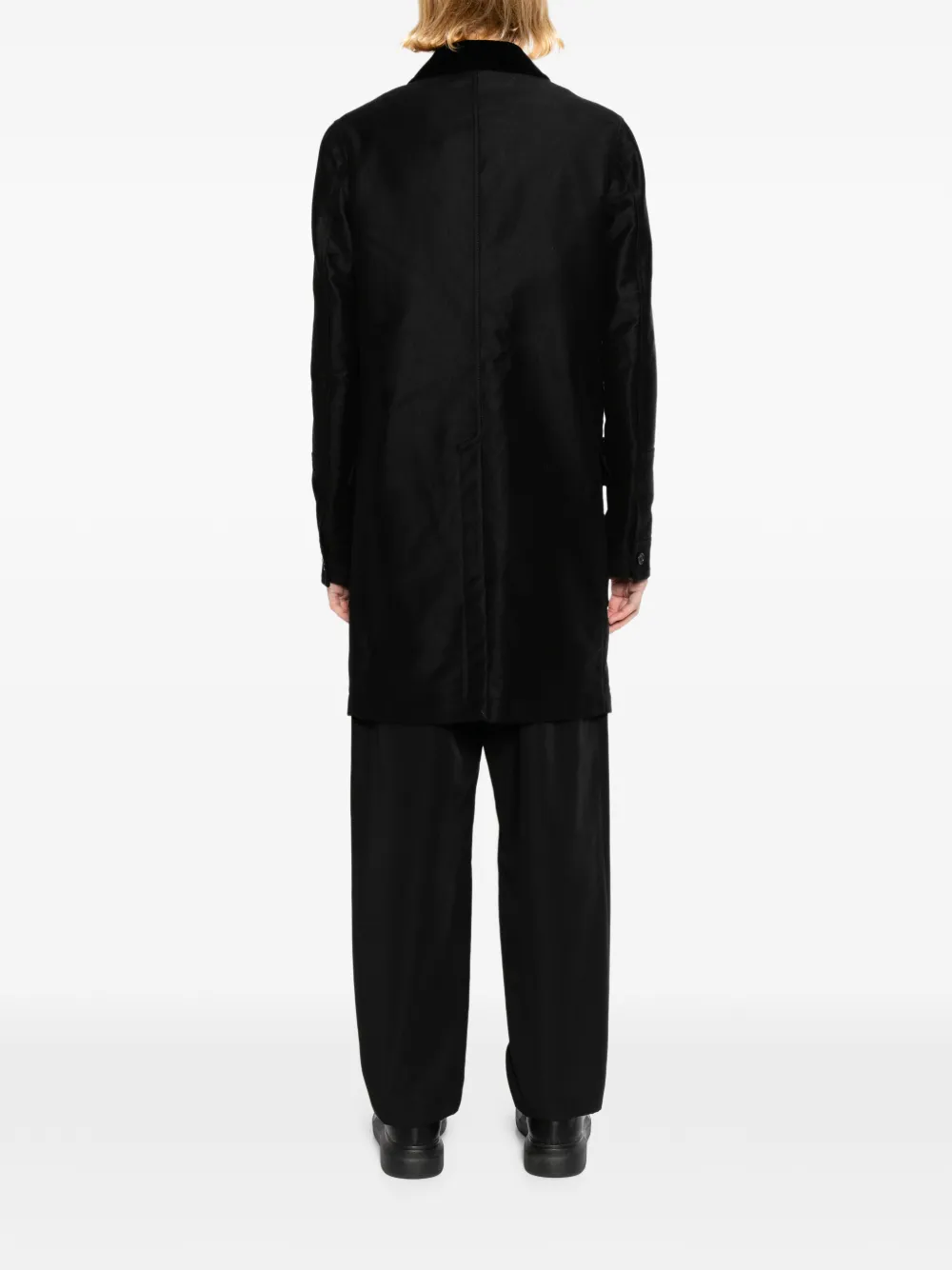 Alexander McQueen velvet-collar multi-pocket Coat | Black | FARFETCH