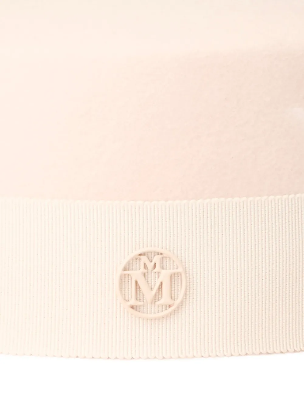 Maison Michel Kiki hoed verfraaid met lint Beige