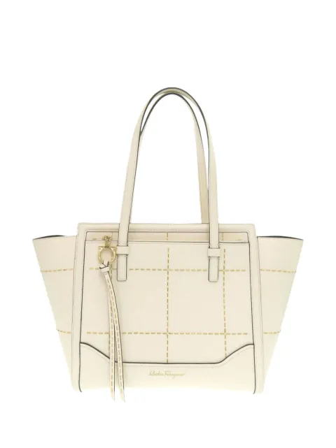 Ferragamo Pre-Owned 2010-2026 Medium Stitched Leather Amy tote bag