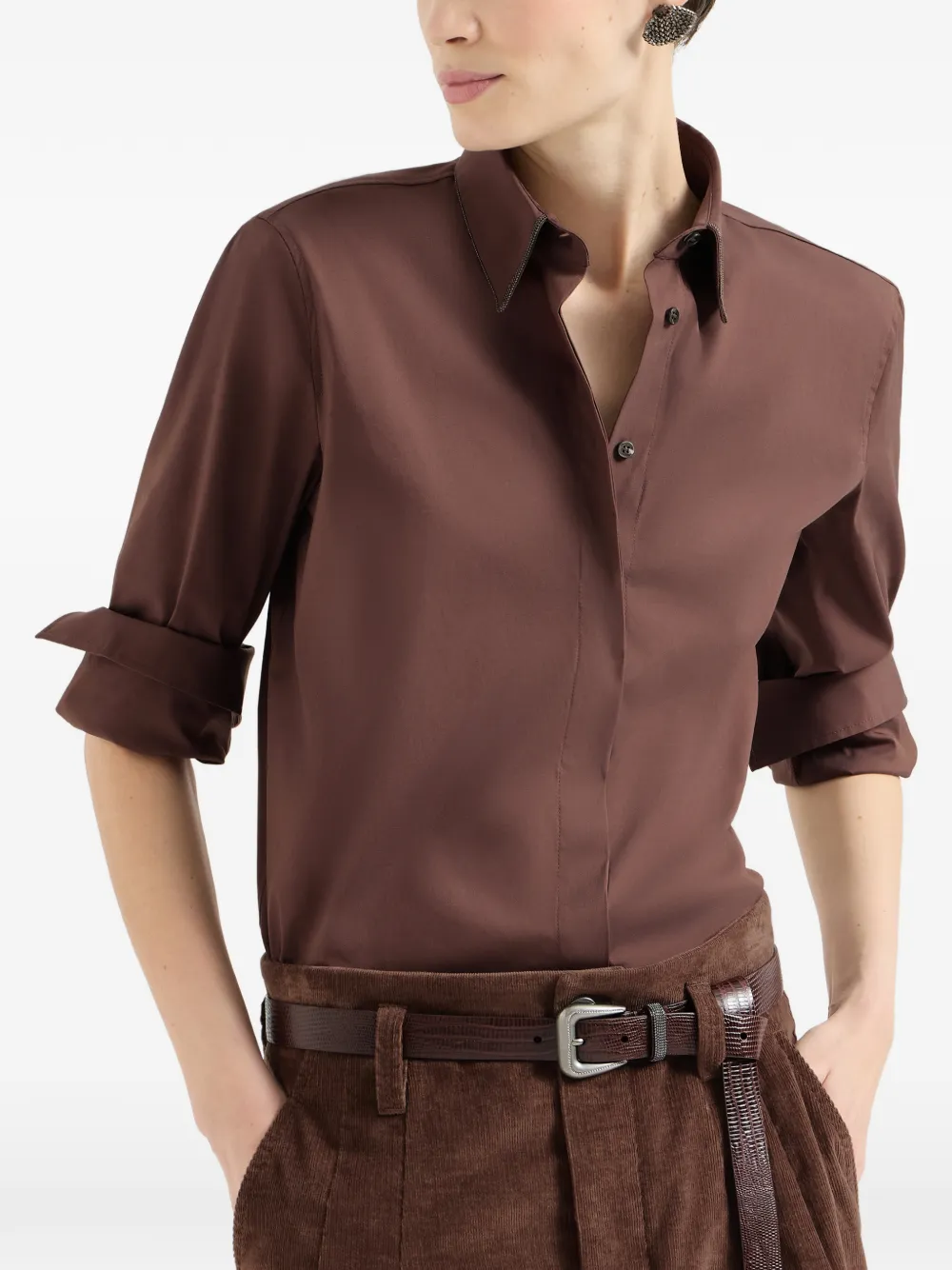 Brunello Cucinelli Stretch katoenen popeline blouse met glanzende kraag Bruin