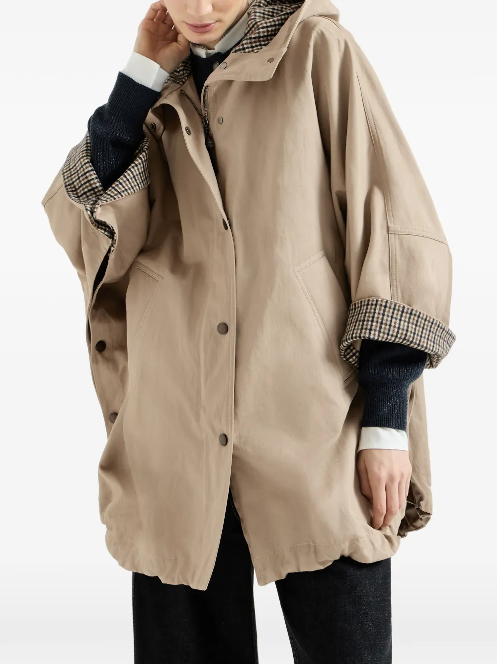Brunello Cucinelli Katoenen en linnen twill jas met monili en capuchon Beige