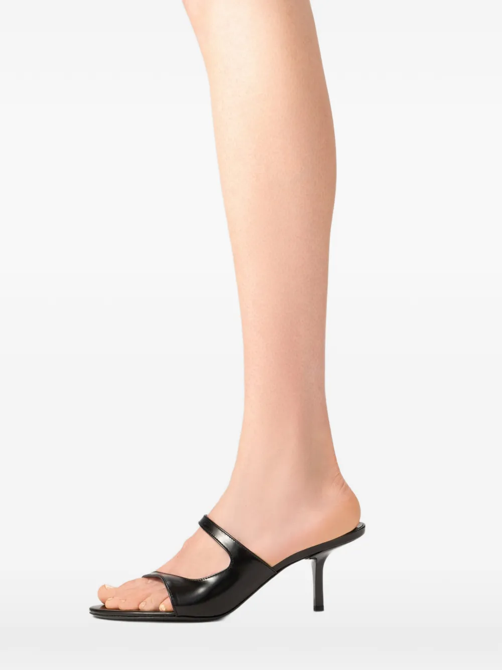 BY FAR Serena patent-leather sandals Zwart