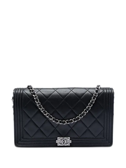 CHANEL Pre-Owned 2014-2015 Quilted Lambskin Boy Wallet On Chain shoulder bag