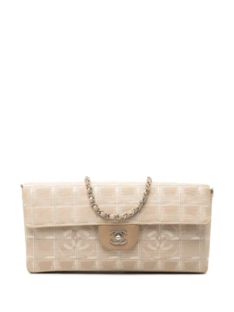 CHANEL Pre-Owned 2000-2002 New Travel Line Nylon East West Flap shoulder bag