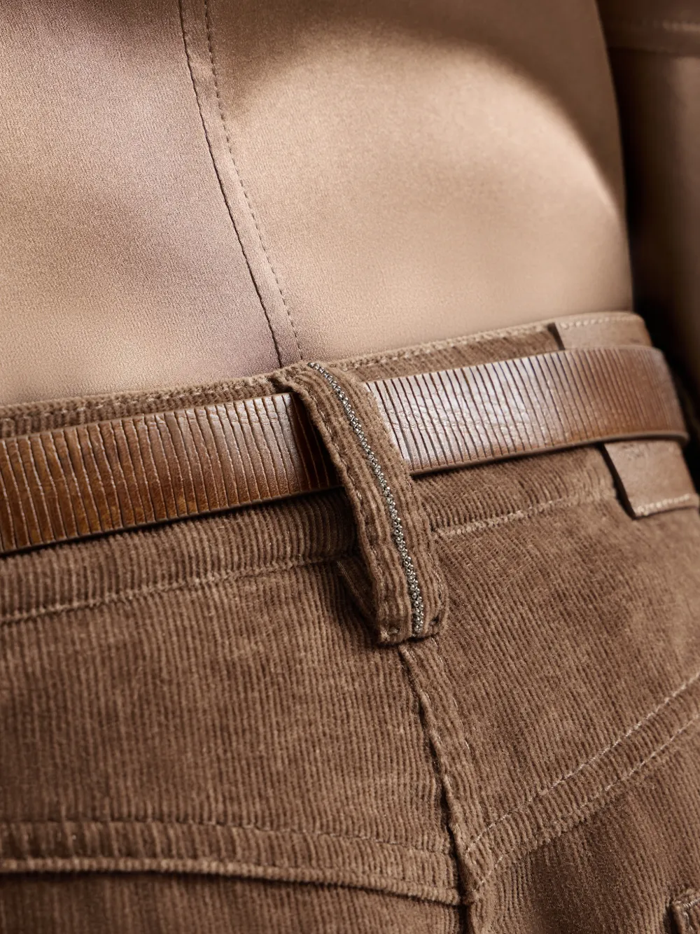 Brunello Cucinelli Stretch katoenen en kasjmier ribfluwelen maxi-broek met vijf zakken en Monili Bruin
