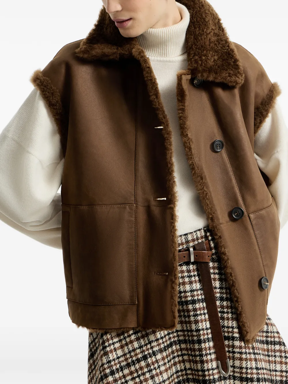 Brunello Cucinelli Pluizig lammy omkeerbaar vest met Monili Bruin
