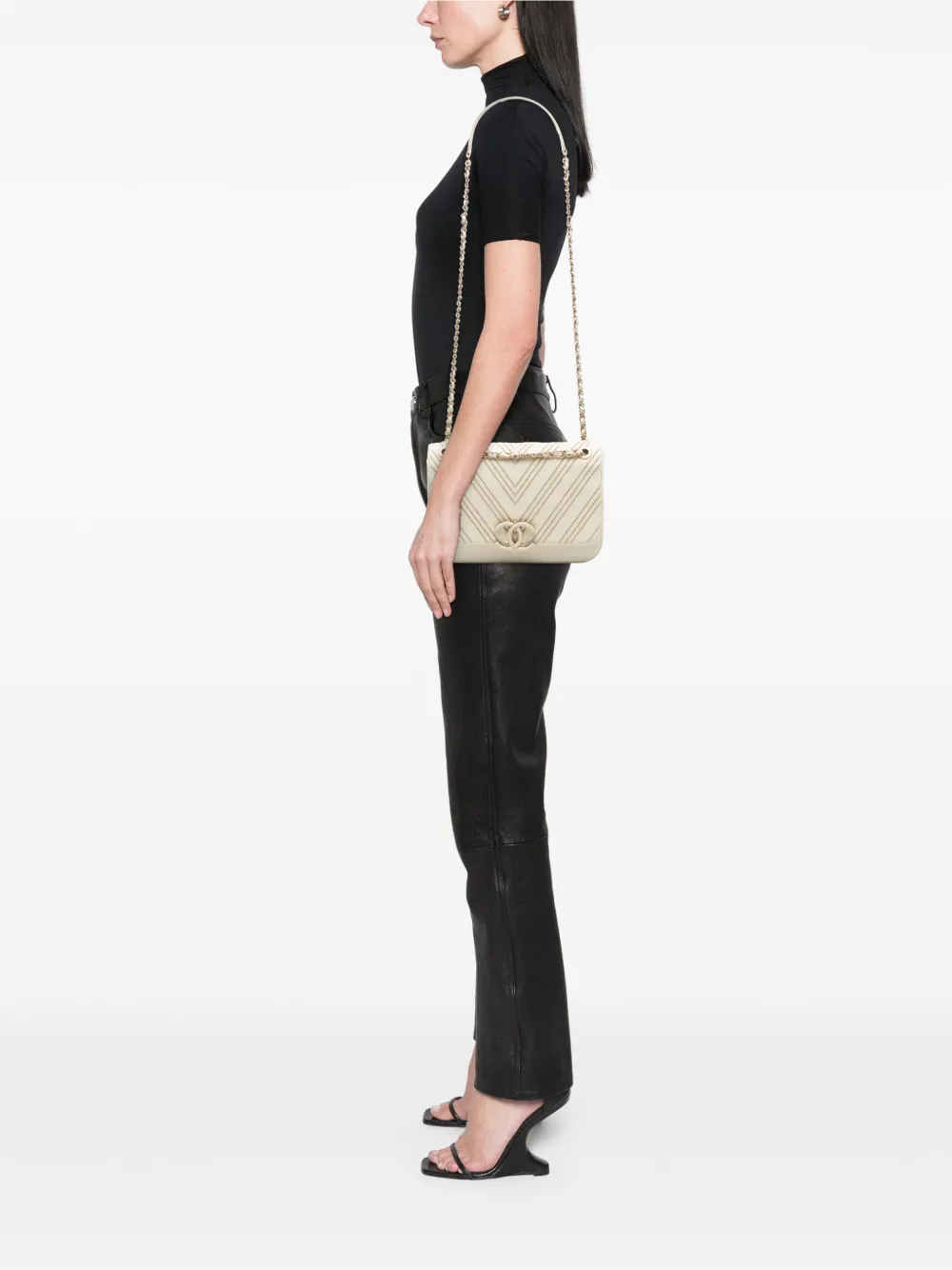 Chanel Pre-owned 2017-2018 Large Chevron Sheepskin Subtle Flap Crossbody Bag in White, view 2