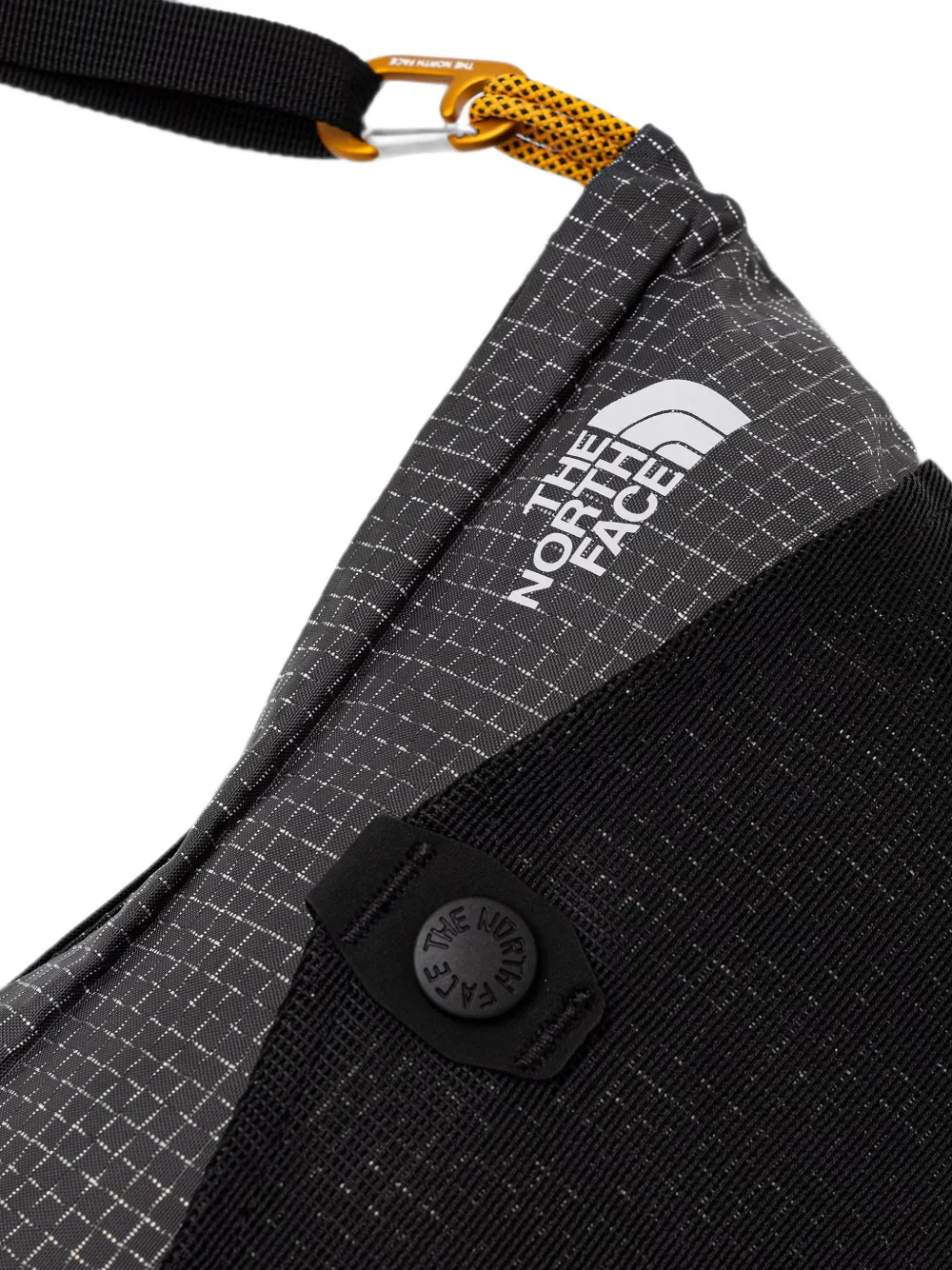 The North Face Clyffe schoudertas met mesh vlak en patroon Zwart