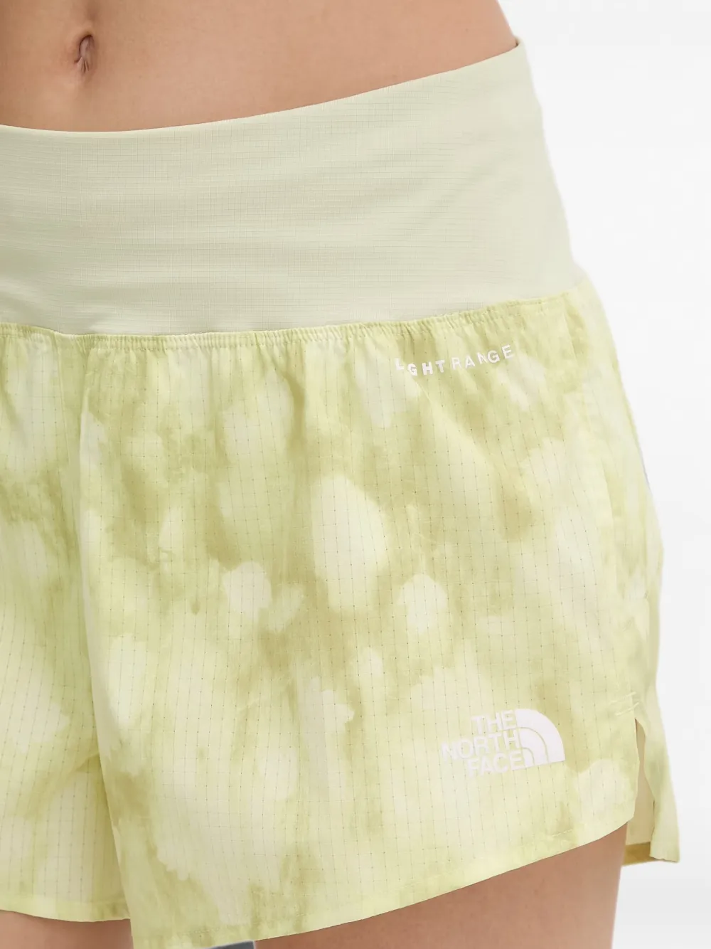 The North Face abstracte print LightRange shorts Groen