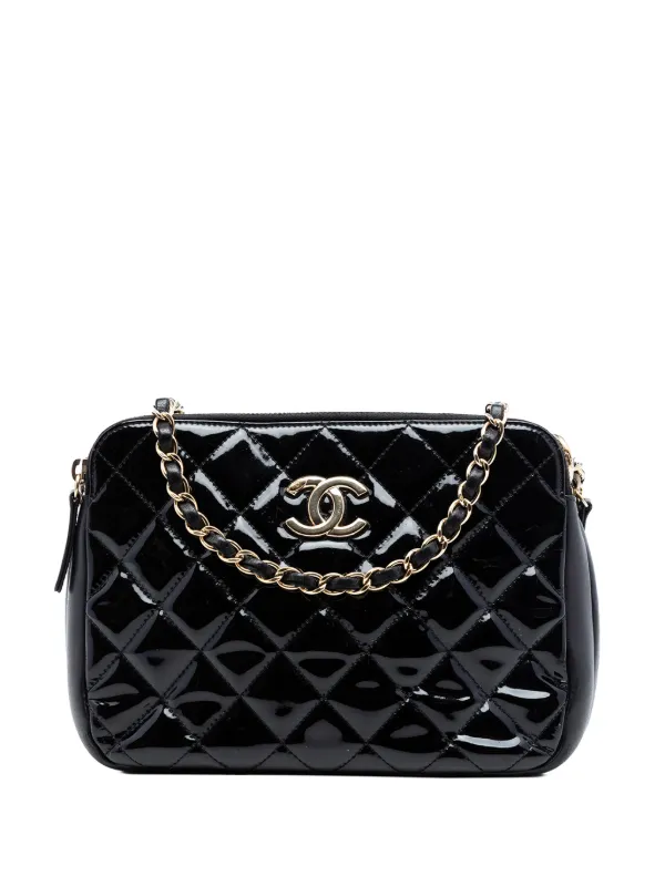 Chanel Pre-owned 2014-2015 CC Quilted Patent Double Zip Camera Bag Shoulder Bag in Black