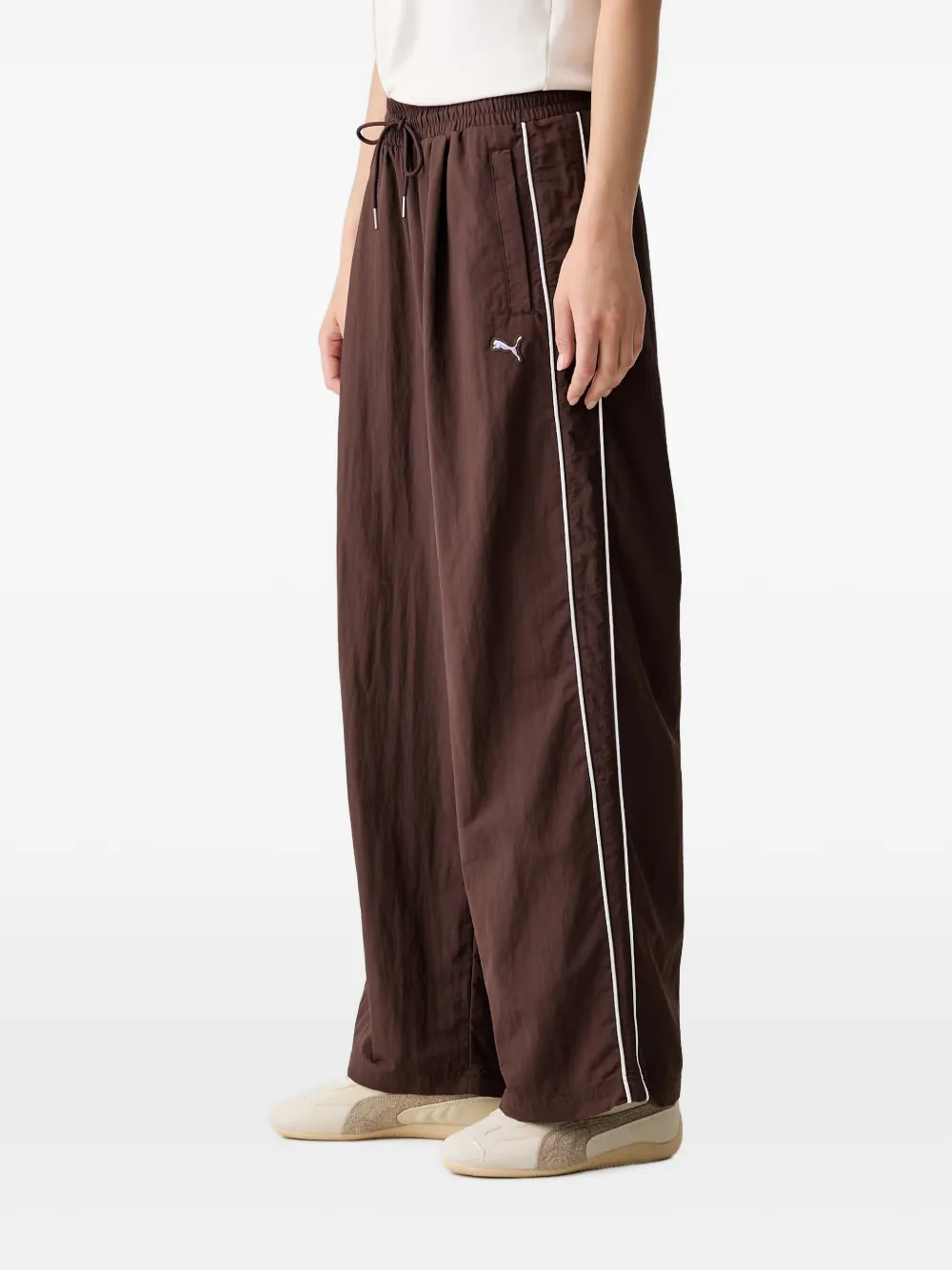 PUMA Trainingsbroek met trekkoordtaille en zijstreep Bruin