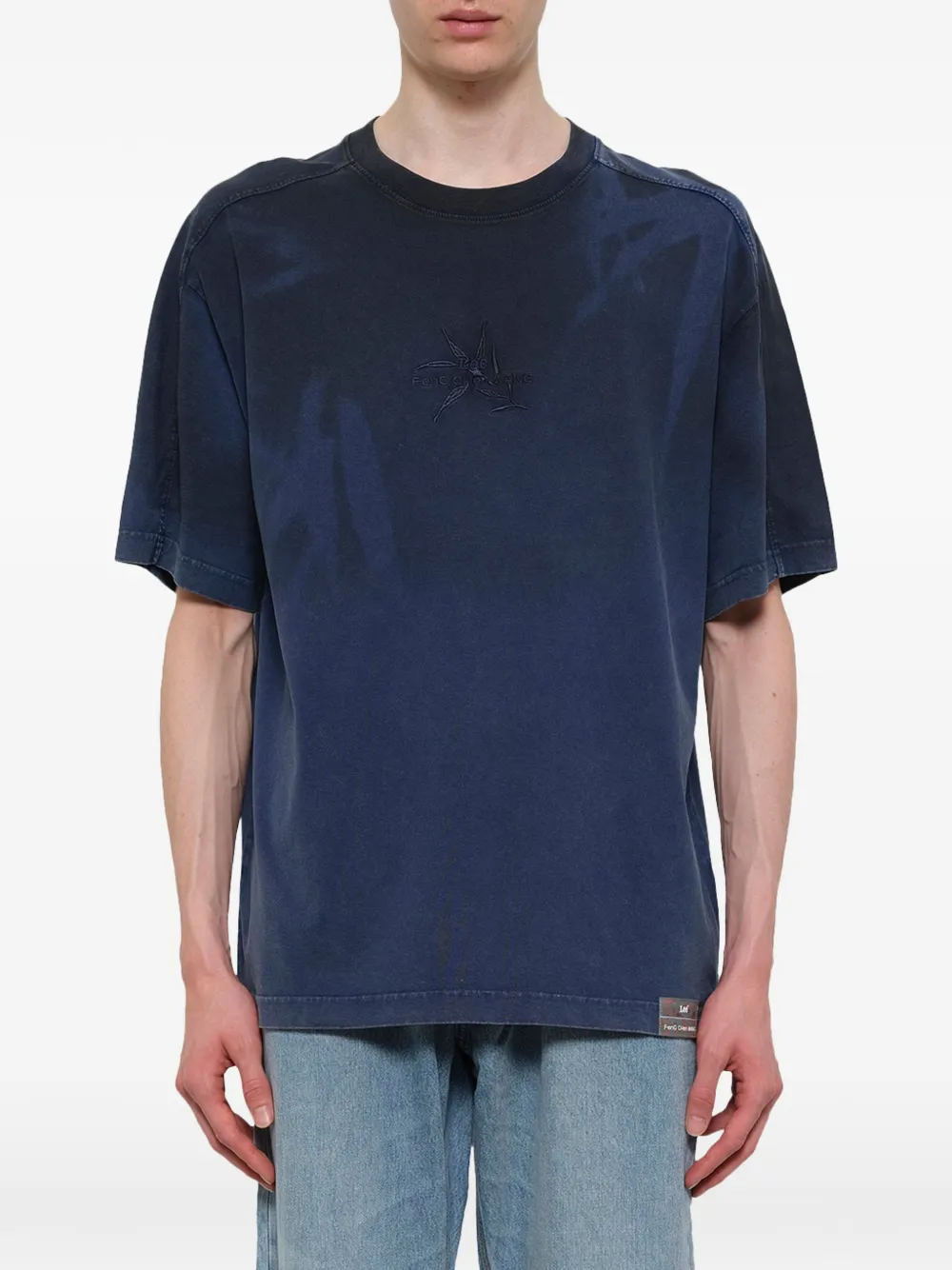 Feng Chen Wang x Lee T-shirt met geborduurd logo Blauw