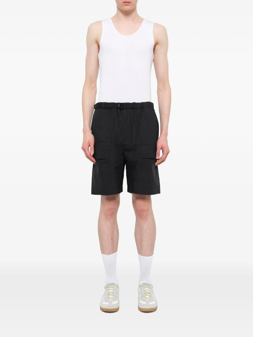 Juun.J Cargo shorts met ceintuur Zwart