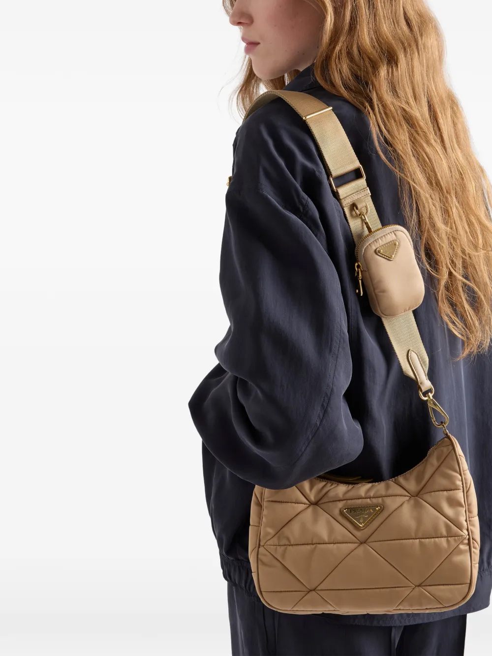 Prada Gewatteerde schoudertas Beige