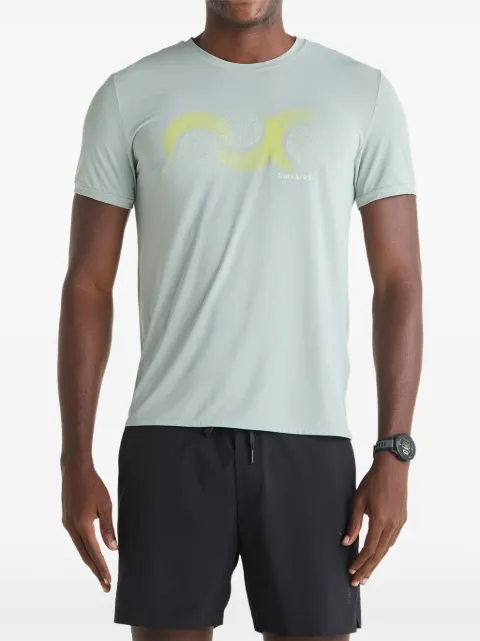 Track & Field Camiseta Thermodry com estampa gráfica