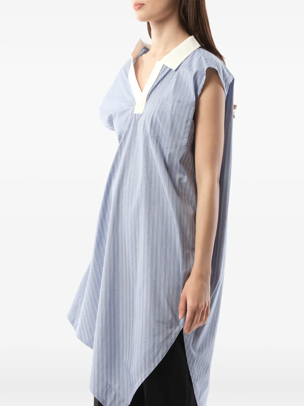 sacai Gestreepte blouse met asymmetrische zoom Blauw