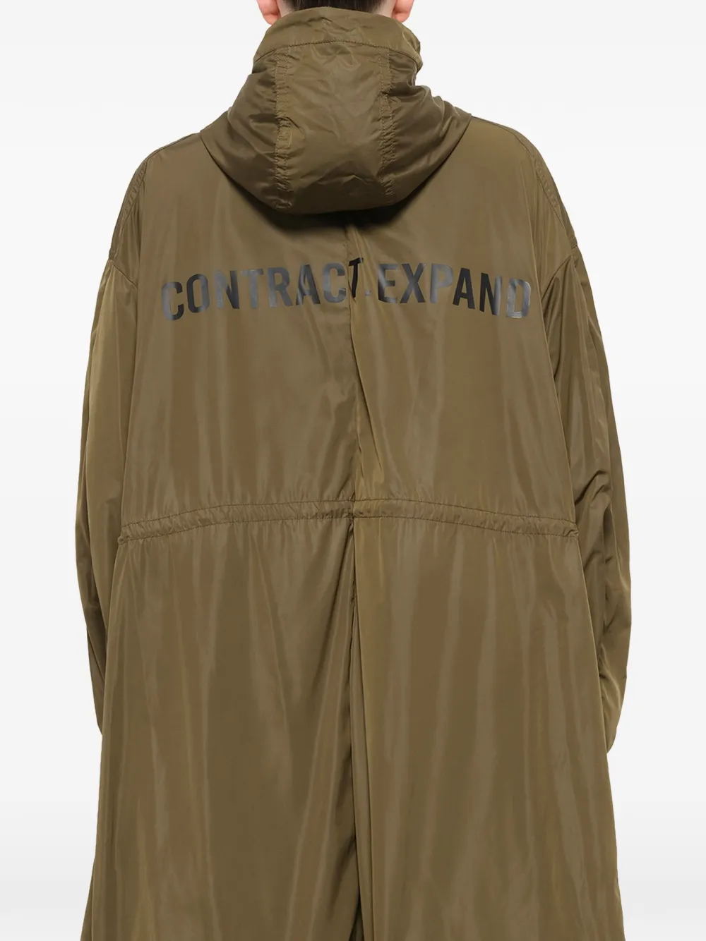 Juun.J hooded slogan-print parka Groen