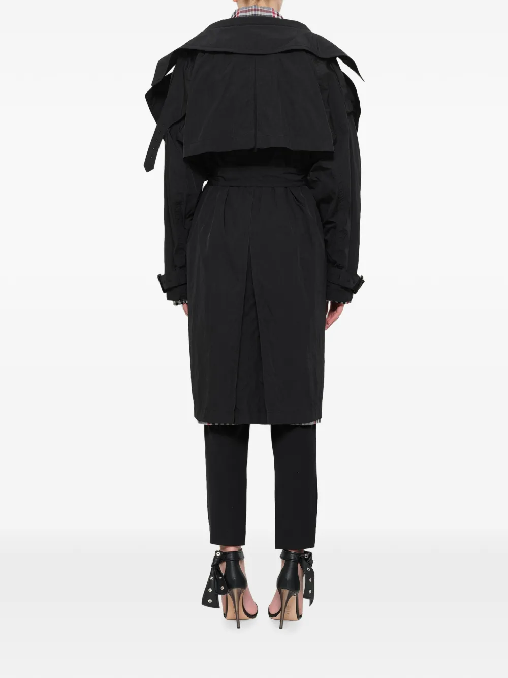 Juun.J Jas met ceintuur en oversized kraag Zwart
