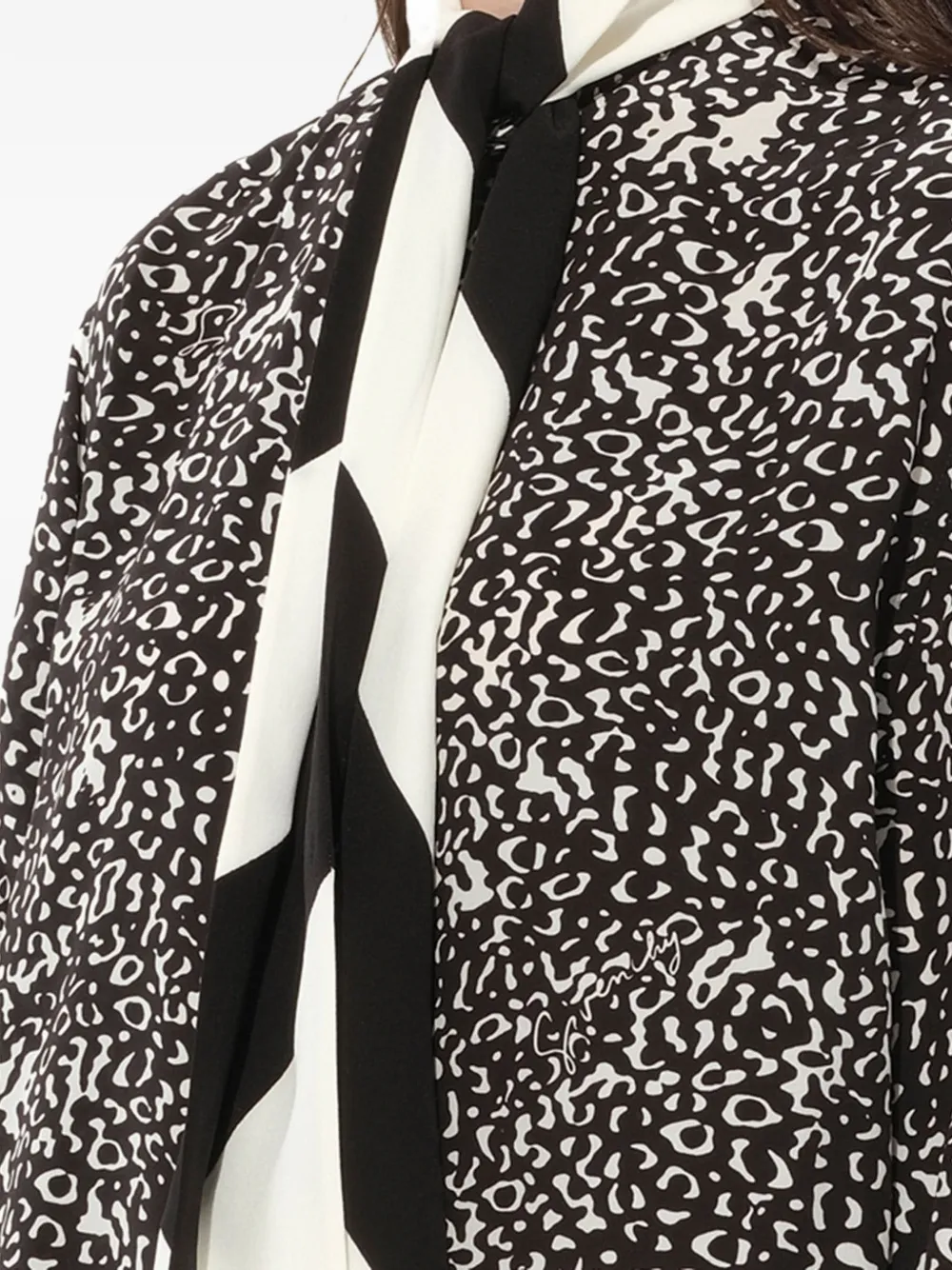 Givenchy Blouse met luipaardprint en sjaaldetail Zwart