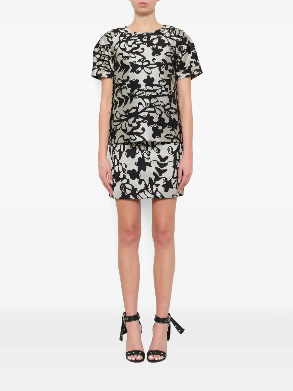 Lanvin Top met abstracte print en korte mouwen Beige
