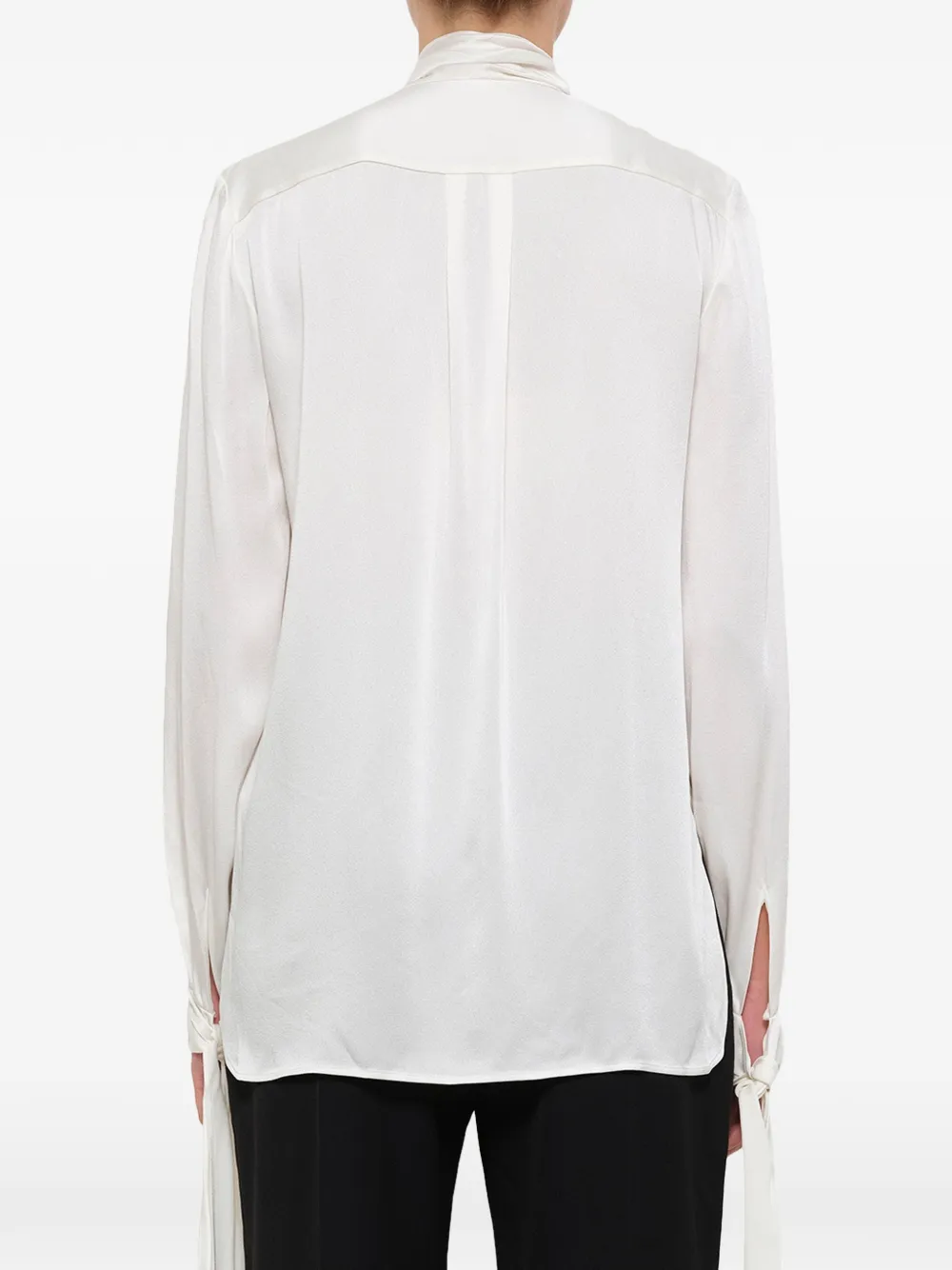 Alexander McQueen Satijnen blouse met gestrikte hals Wit