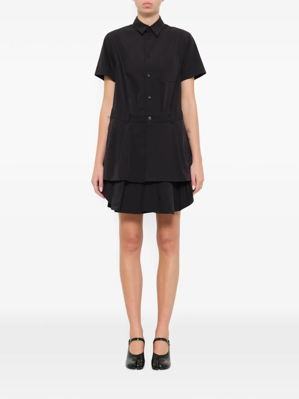 Noir Kei Ninomiya Mini-jurk met gelaagde rok en plooien Zwart