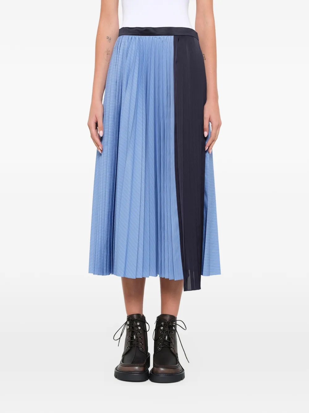 sacai Midi-plooirok met gedrapeerd detail Blauw